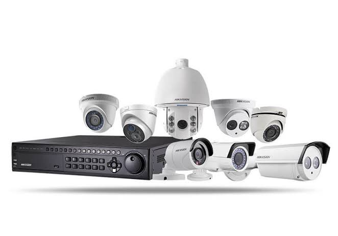 Hikvision CCTV camera and DVR kit